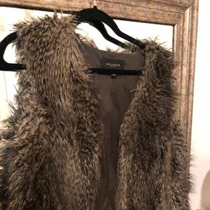 Cropped Vegan Fur Best